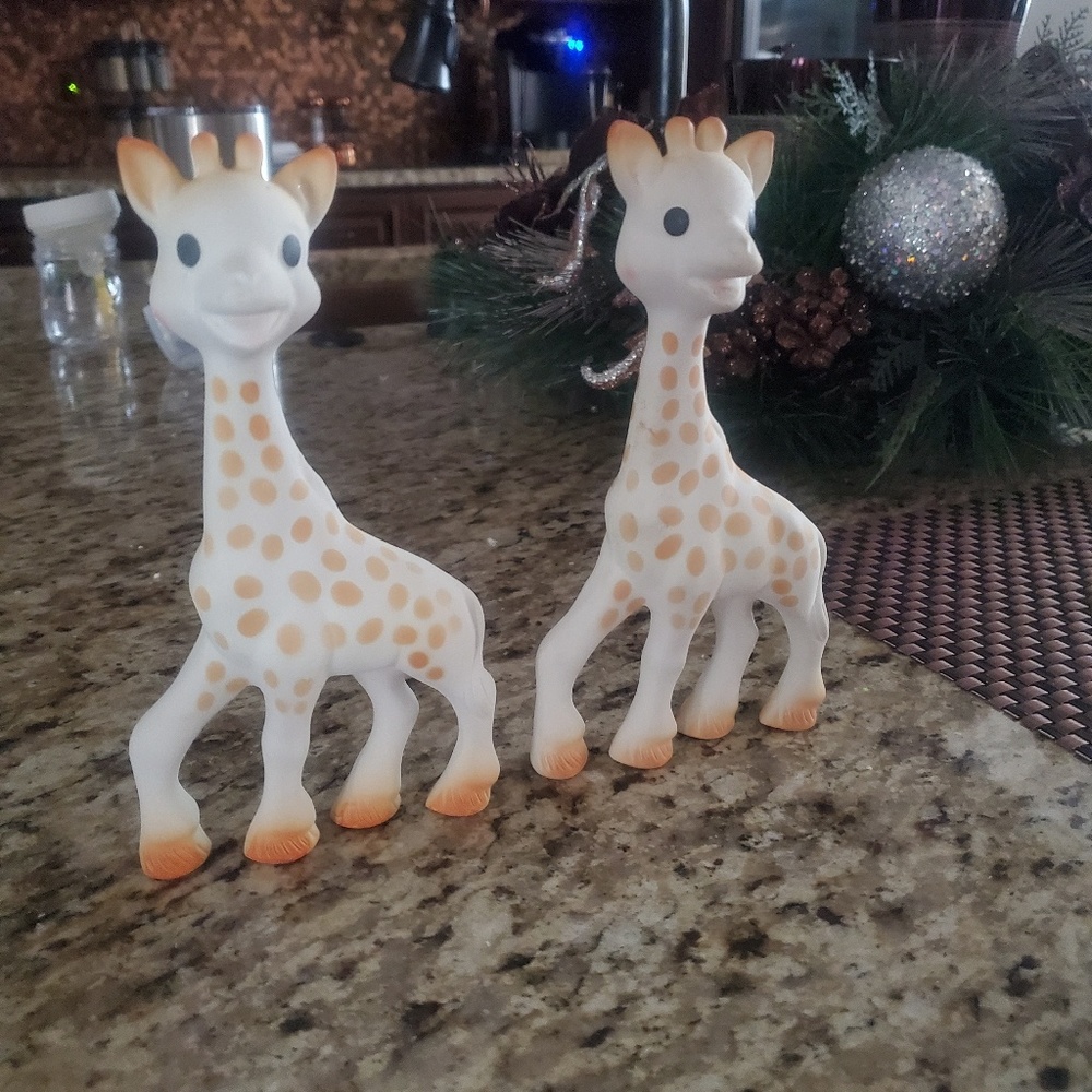 2 Sophie the giraffes BNWOB
